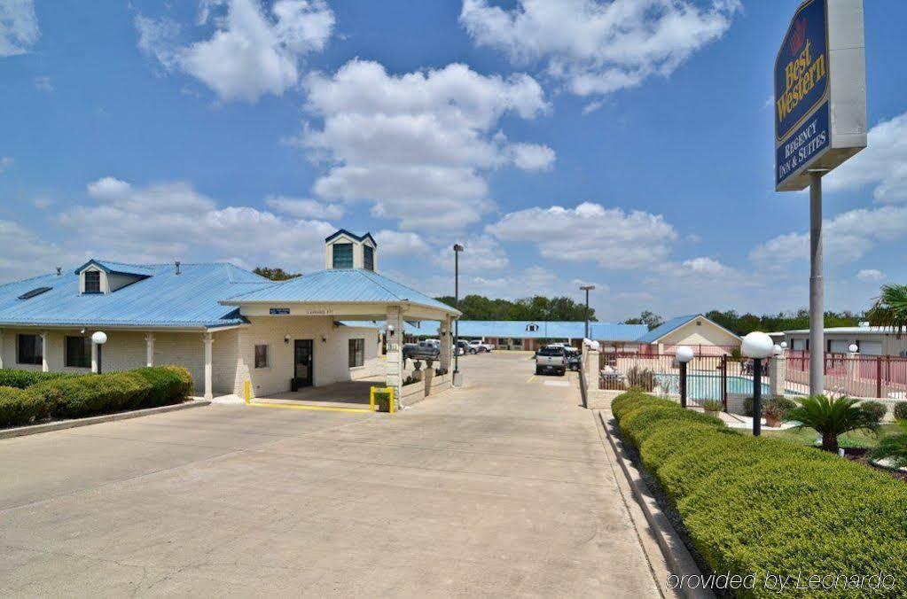 Best Western Regency Inn & Suites Gonzales Exterior photo